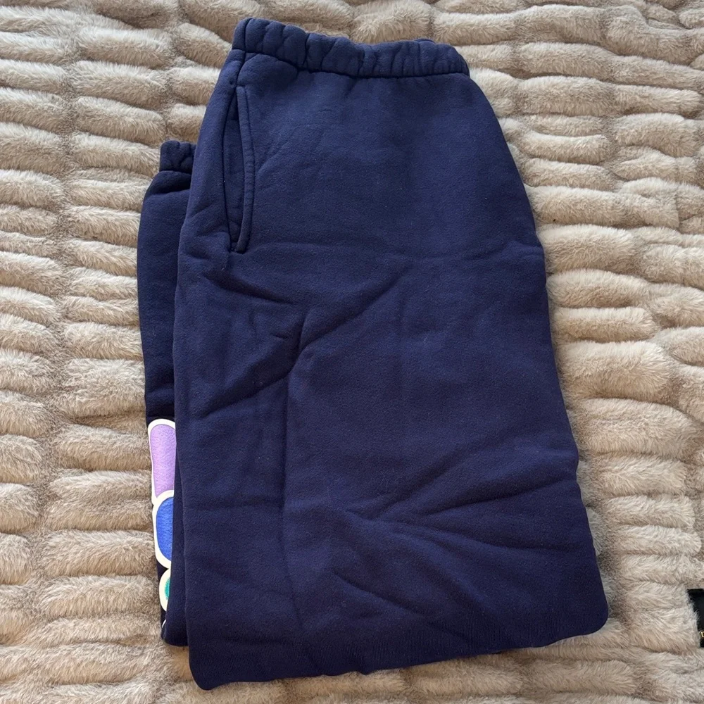 Madhappy Navy Joggers with Optimist Logo - Picture 4 of 5